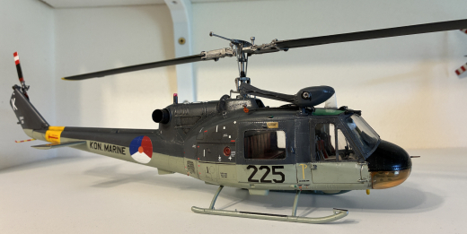 UH-1B - Kon. Marine - Decal 666